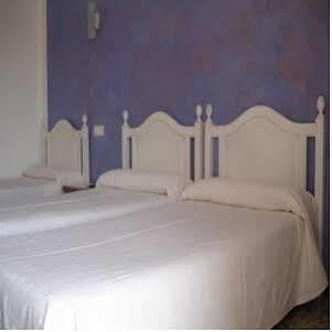 Hostal Paris Ciutadella Ciutadella  Exterior photo